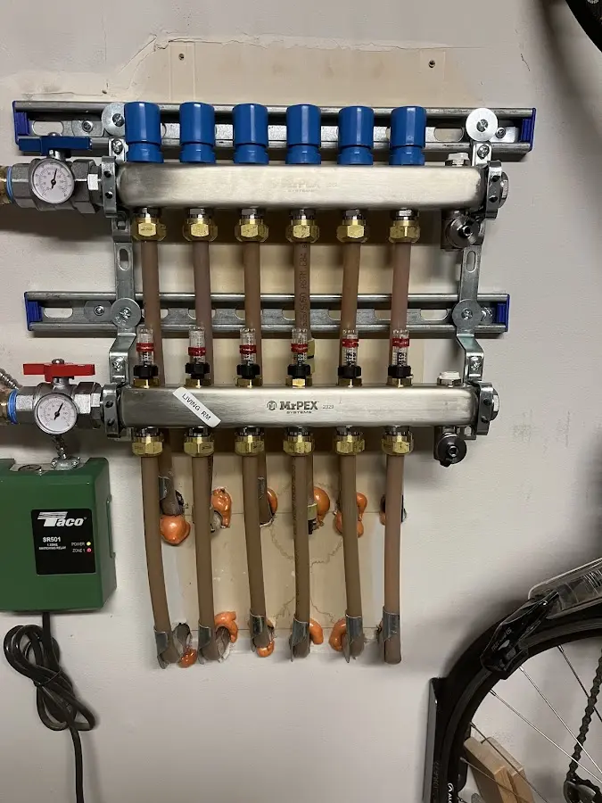 Plumber performing Leak Detection at a residential property in Dry Ridge